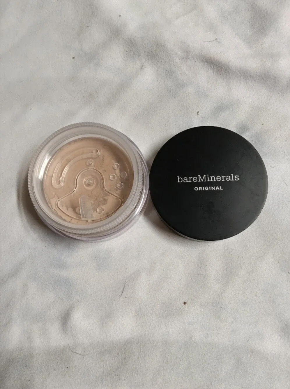 new and sealed Bare Minerals loose powder